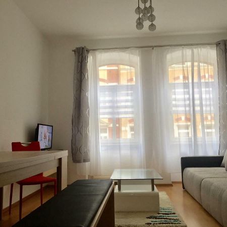 Ferienwohnung Am Schmidtstedter Knoten Erfurt Ngoại thất bức ảnh