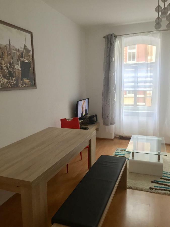 Ferienwohnung Am Schmidtstedter Knoten Erfurt Ngoại thất bức ảnh