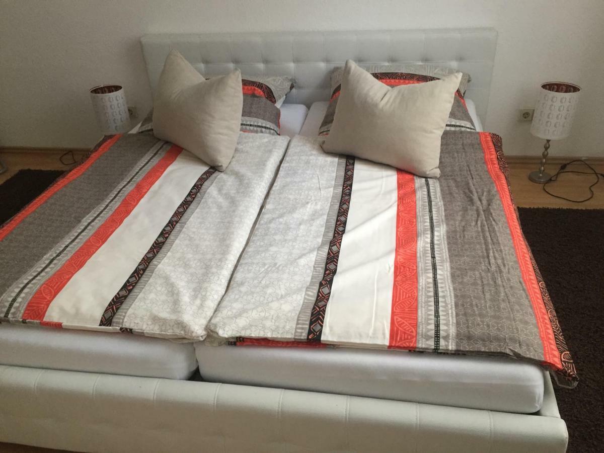 Ferienwohnung Am Schmidtstedter Knoten Erfurt Ngoại thất bức ảnh