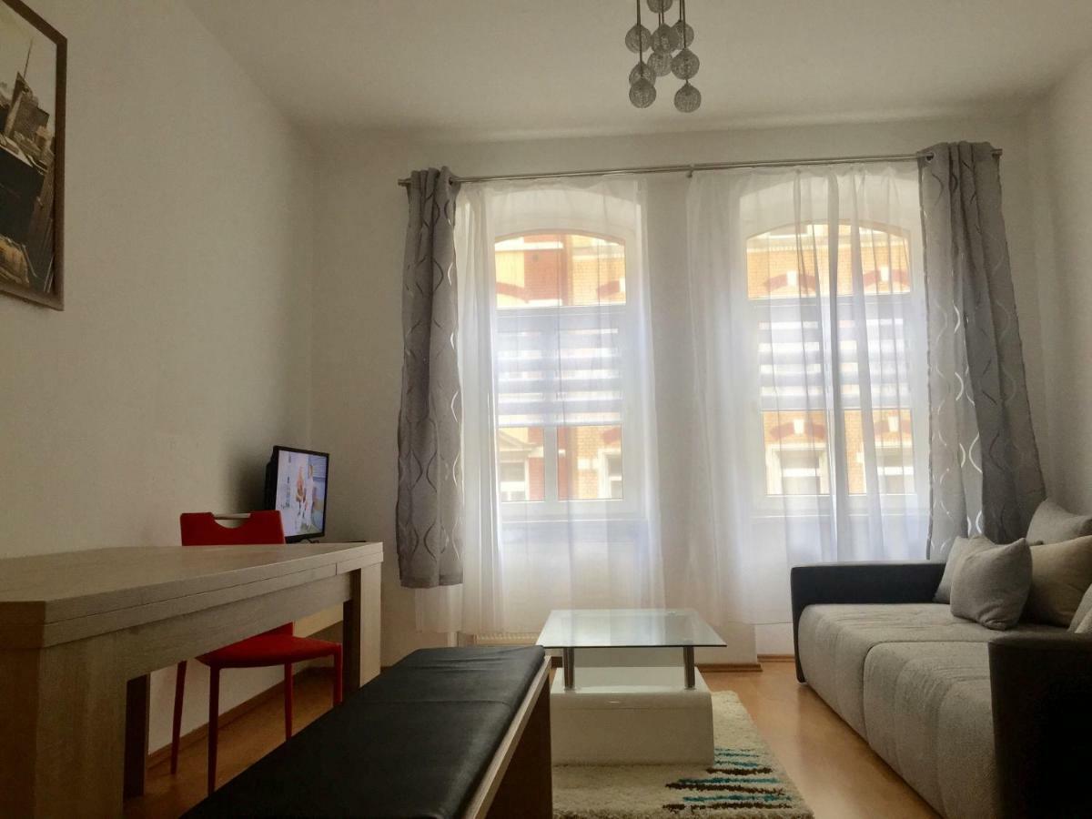 Ferienwohnung Am Schmidtstedter Knoten Erfurt Ngoại thất bức ảnh