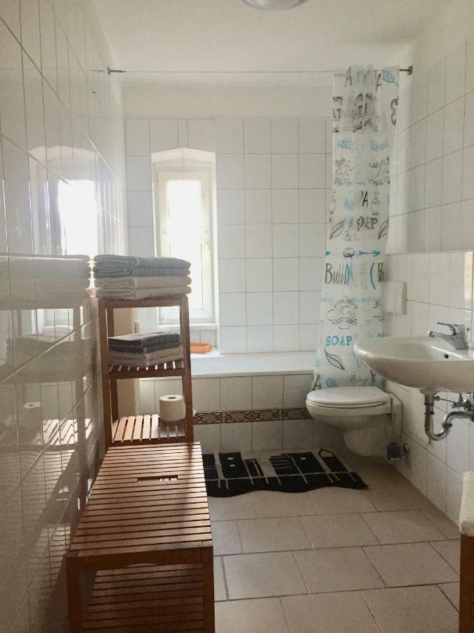 Ferienwohnung Am Schmidtstedter Knoten Erfurt Ngoại thất bức ảnh