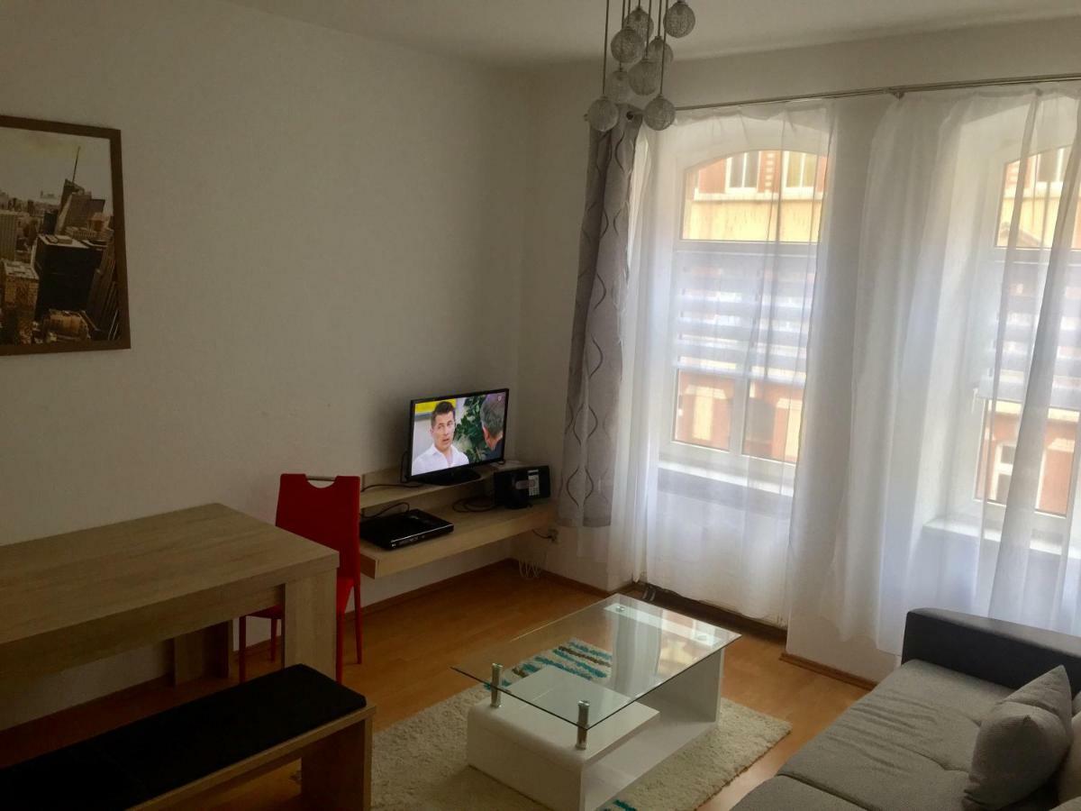 Ferienwohnung Am Schmidtstedter Knoten Erfurt Ngoại thất bức ảnh